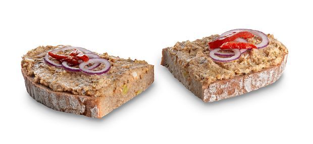 chleb-se-skvarkovou-pomazankou-155g